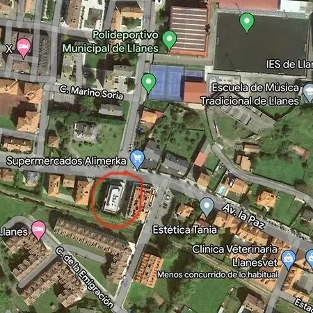 Apartment Nuevo Terraza: Spacious 2-bedroom With Parking Llanes