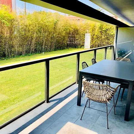Apartment Nuevo Terraza: Spacious 2-bedroom With Parking Llanes